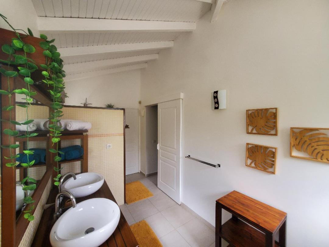 Chambre D'Hote Avec Vue Mer Grand-Bourg  外观 照片